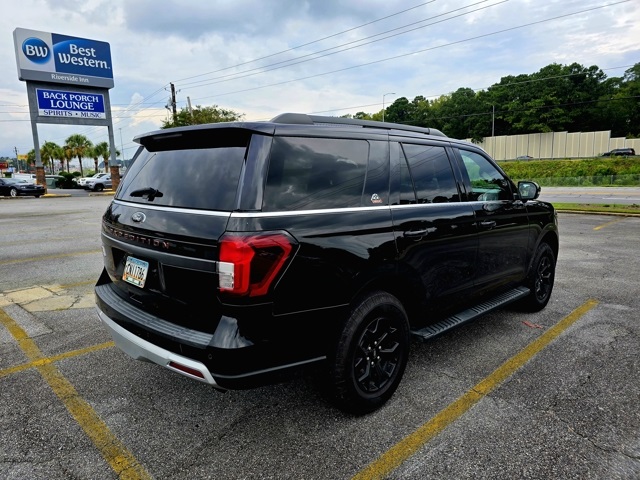 2022 Ford Expedition Timberline photo 2