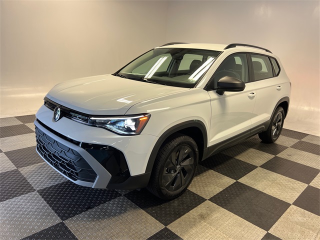 2025 Volkswagen Taos S photo 3