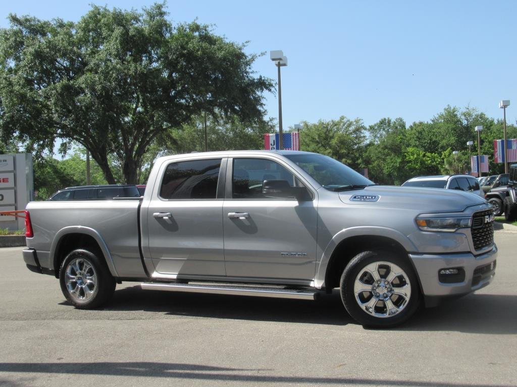 2025 Ram 1500 Big Horn Lone Star photo 2