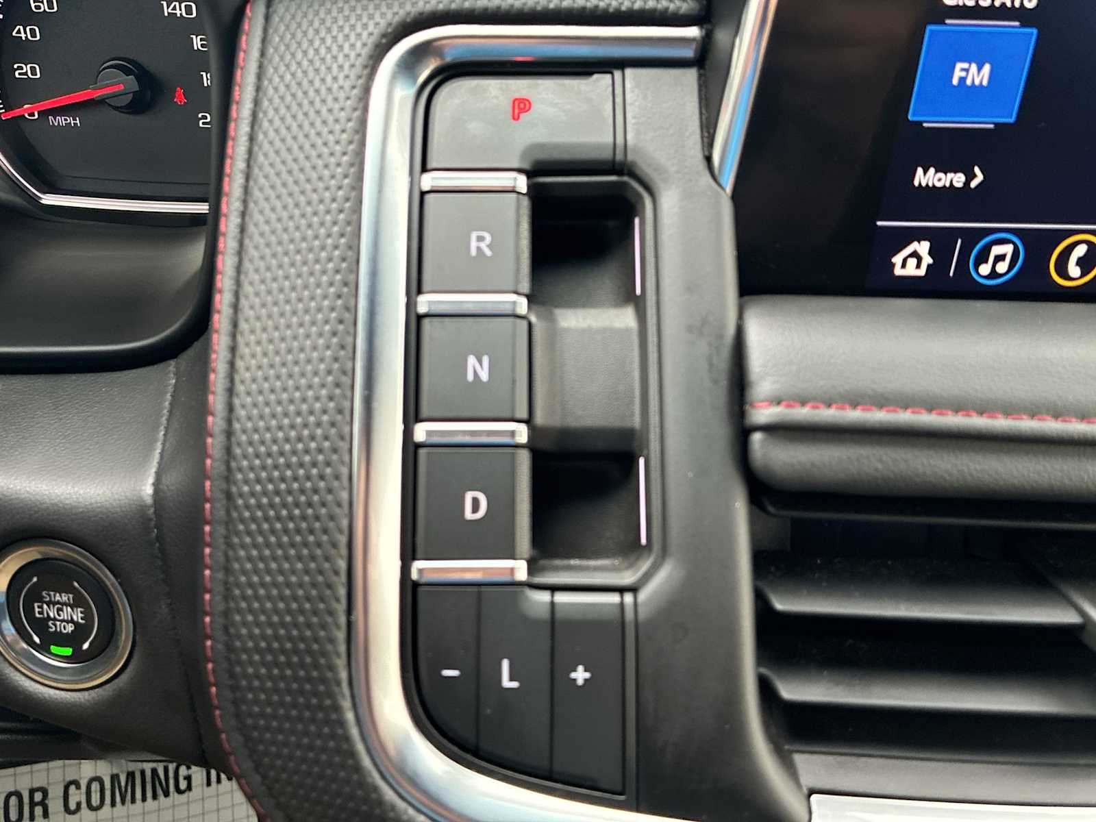 2021 Chevrolet Tahoe RST photo 13