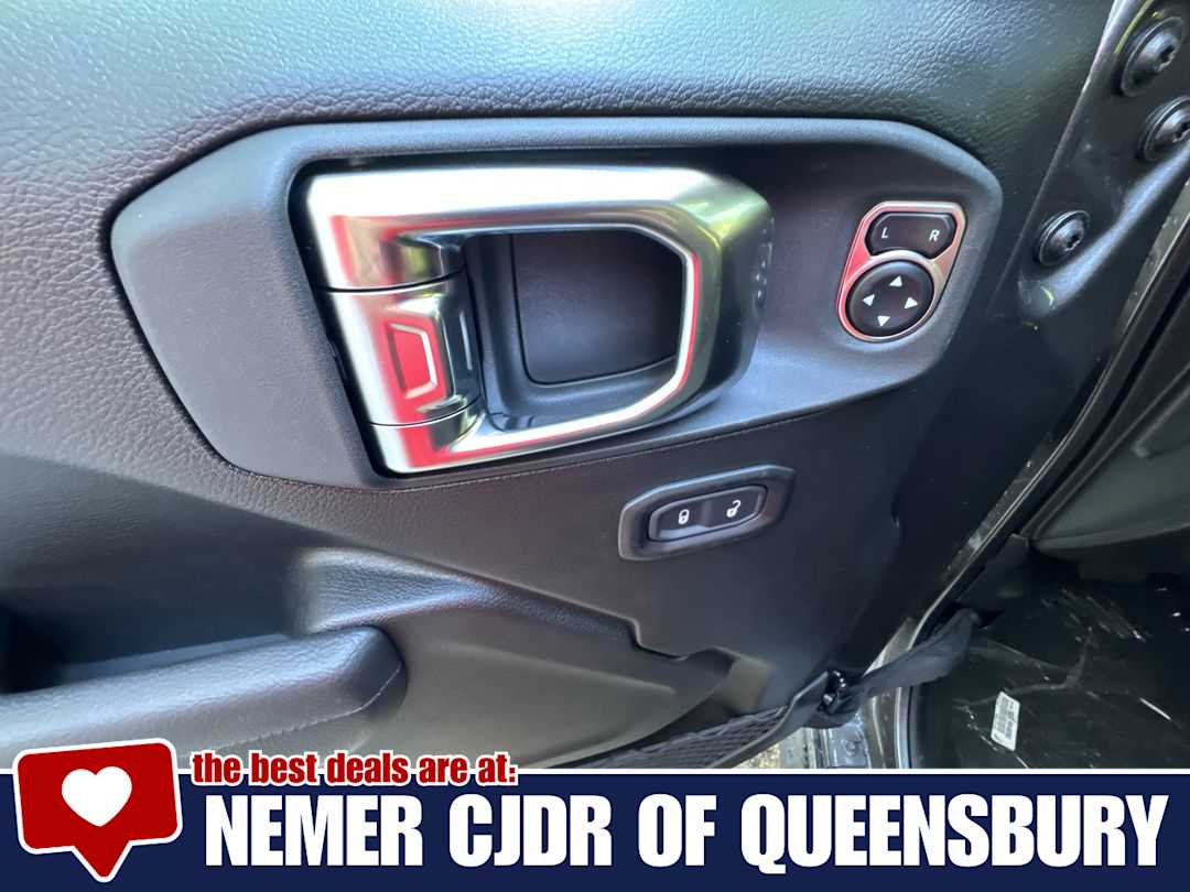 2025 Jeep Gladiator Rubicon photo 13