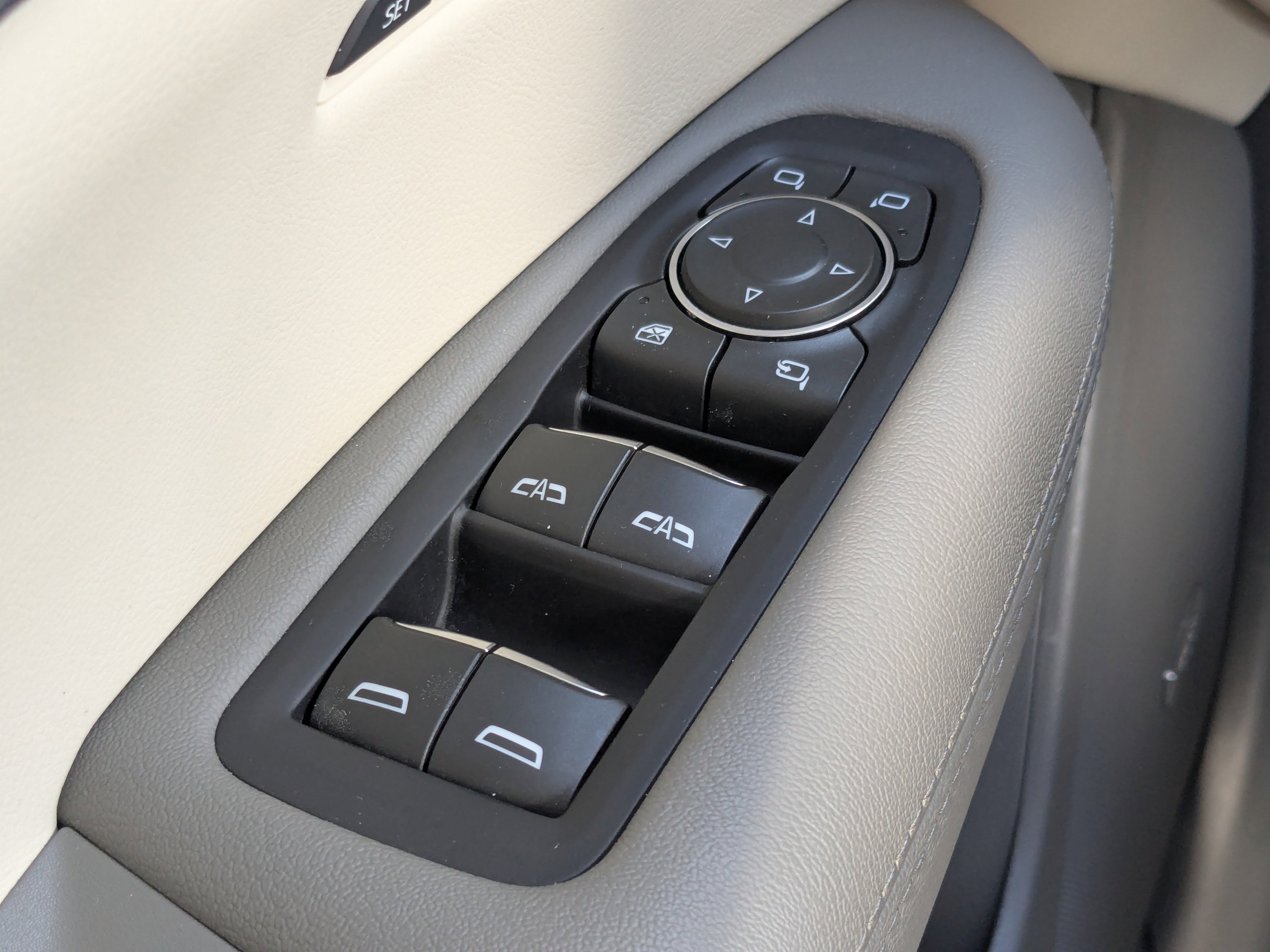 2022 Cadillac XT5 Premium Luxury photo 11