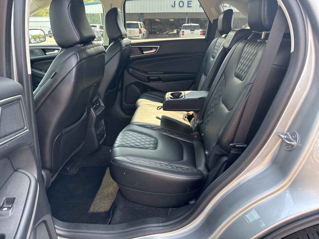 2024 Ford Edge Titanium photo 20