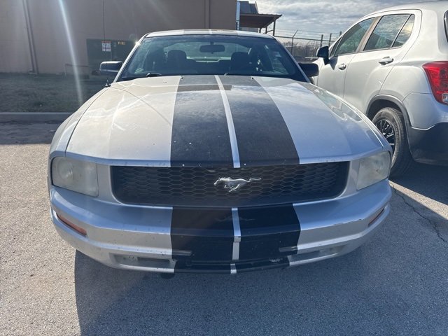 Used 2005 Ford Mustang Deluxe with VIN 1ZVFT80N455148025 for sale in Bartlesville, OK
