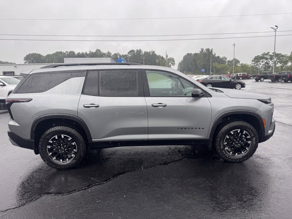 2026 Chevrolet Traverse Z71 photo 13