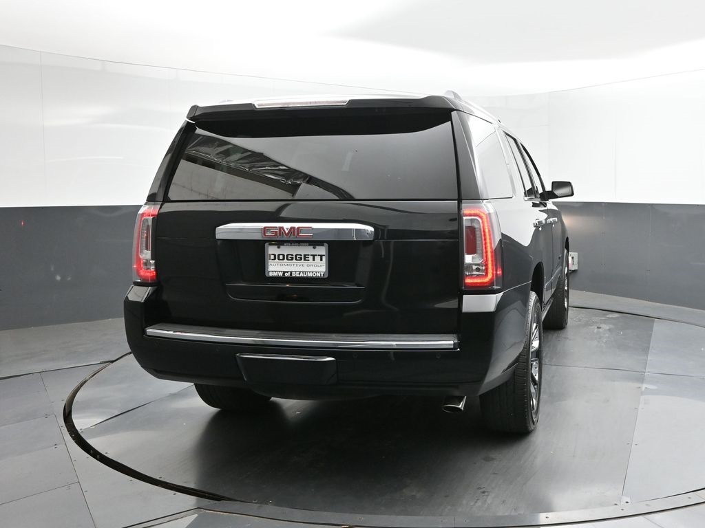 2019 Gmc Yukon Denali photo 10