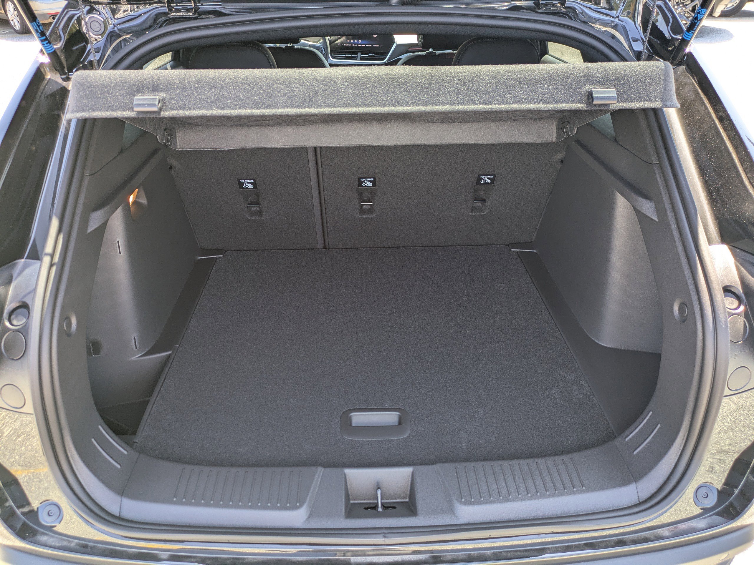 2025 Chevrolet Trax photo 12