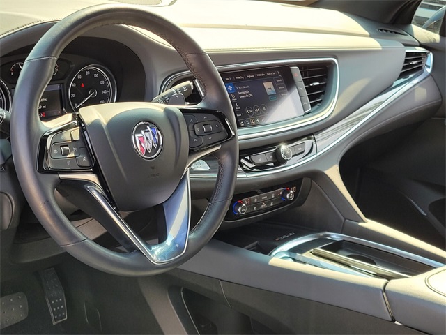 2023 Buick Enclave Essence photo 7