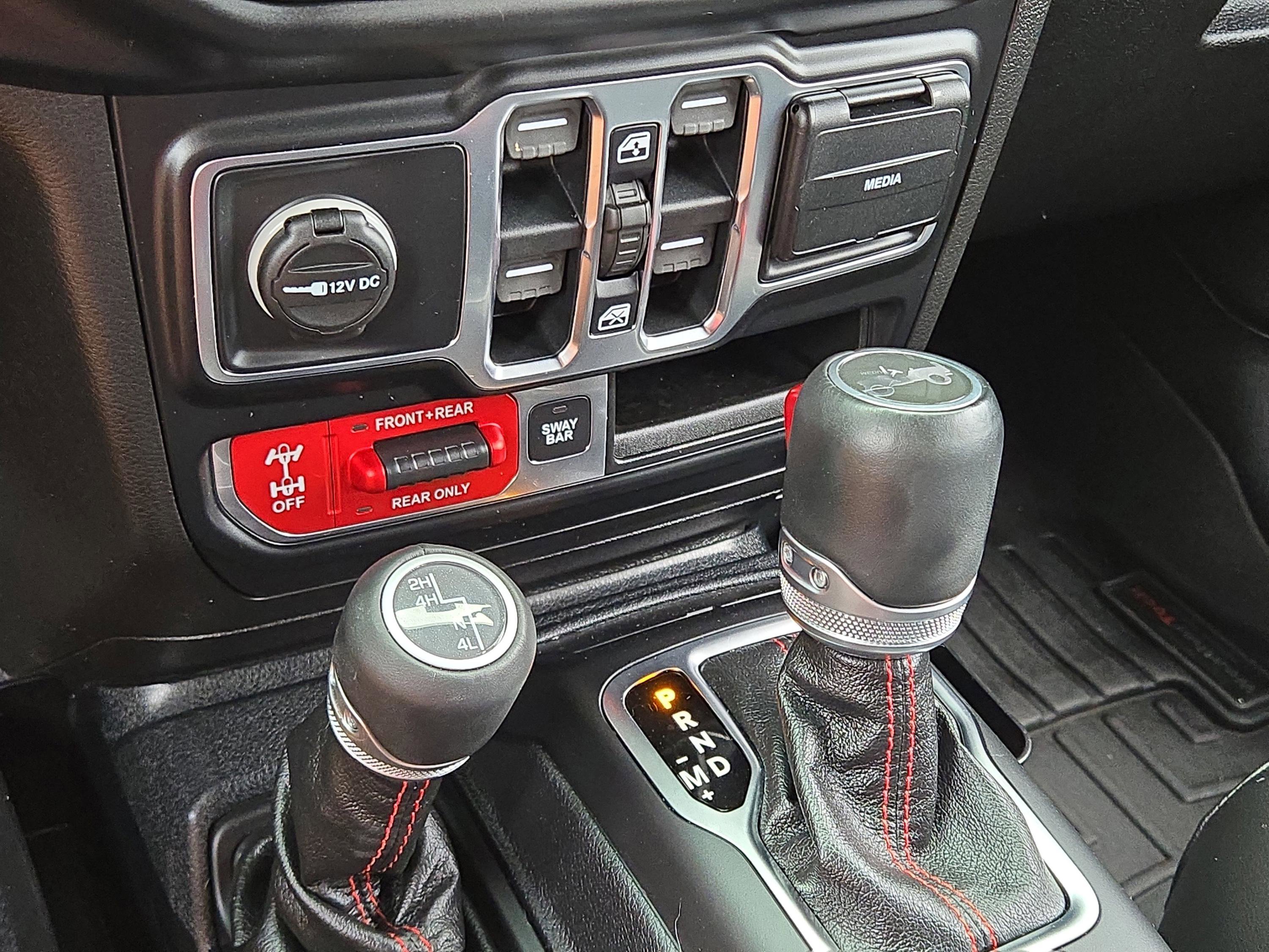 2020 Jeep Wrangler Unlimited Rubicon photo 24