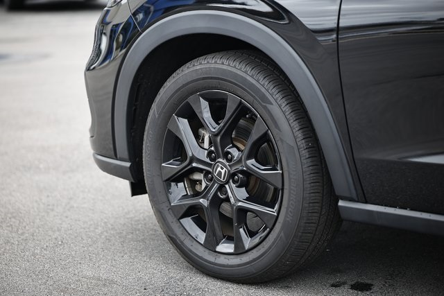 2024 Honda HR-V Sport photo 4