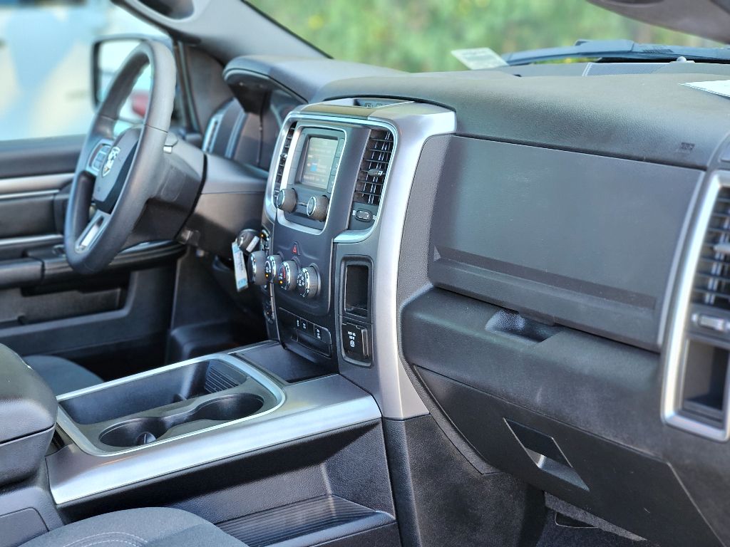 2023 Ram 1500 Classic Warlock photo 13