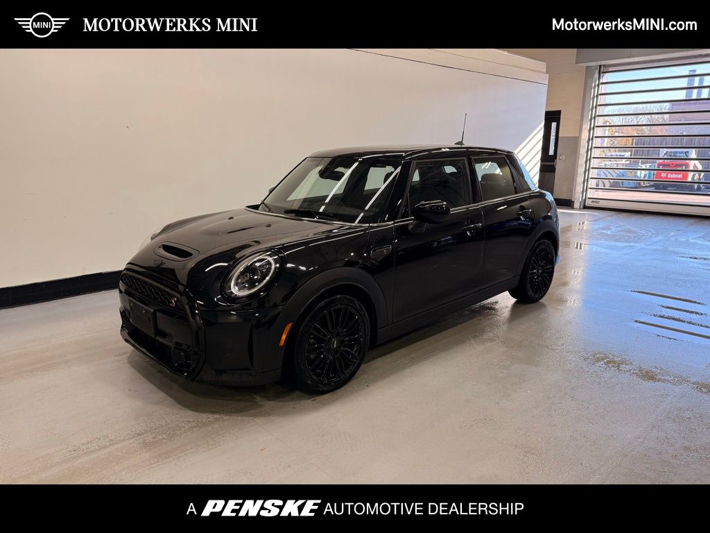 2023 MINI Hardtop 4 Door S