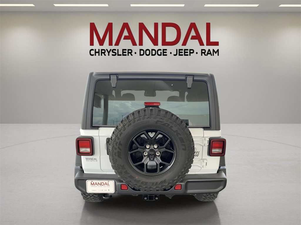 2025 Jeep Wrangler Willys photo 2