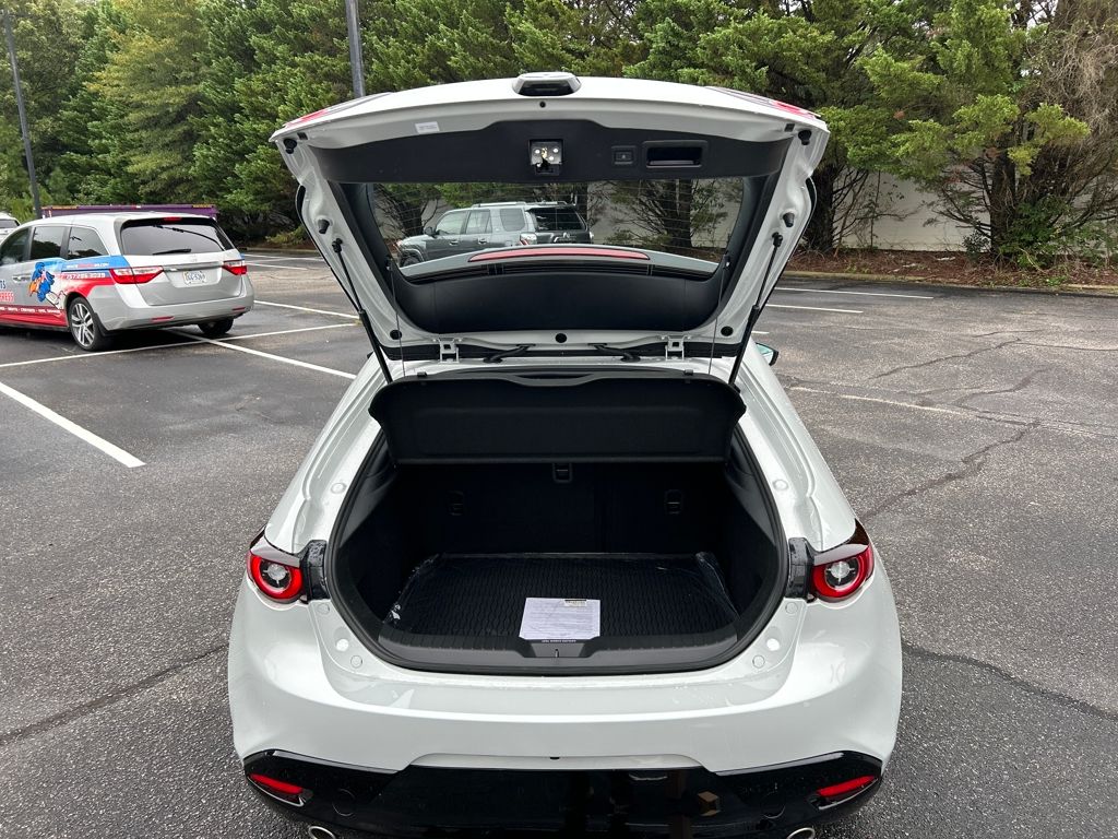 2026 Mazda Mazda3 2.5 Select Sport Base photo 22