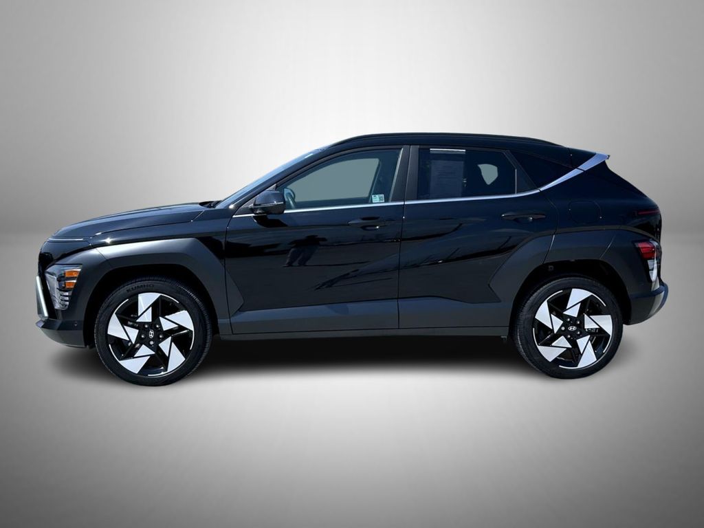 2025 Hyundai Kona Limited photo 8