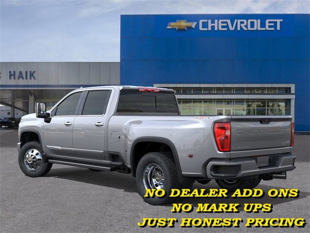 2026 Chevrolet Silverado 3500HD High Country photo 2
