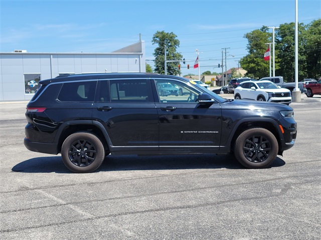 2022 Jeep Grand Cherokee Limited photo 4