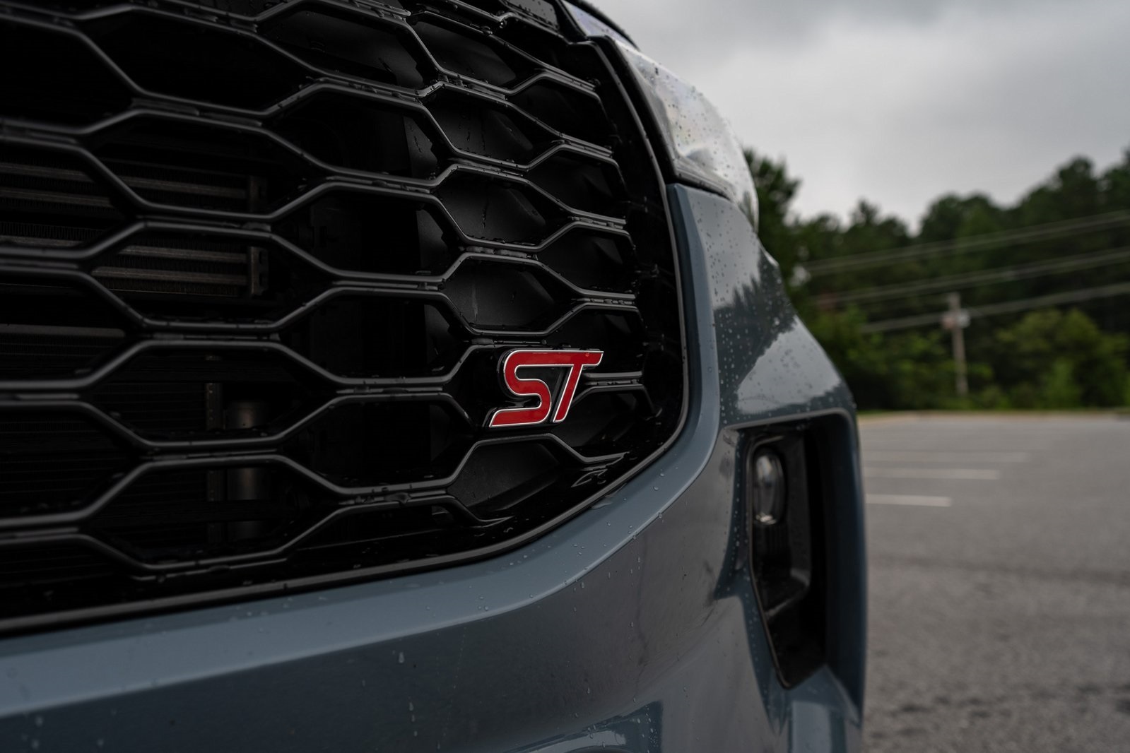 2025 Ford Explorer ST photo 3