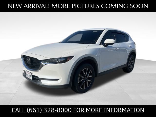2018 Mazda CX-5 Touring's photo