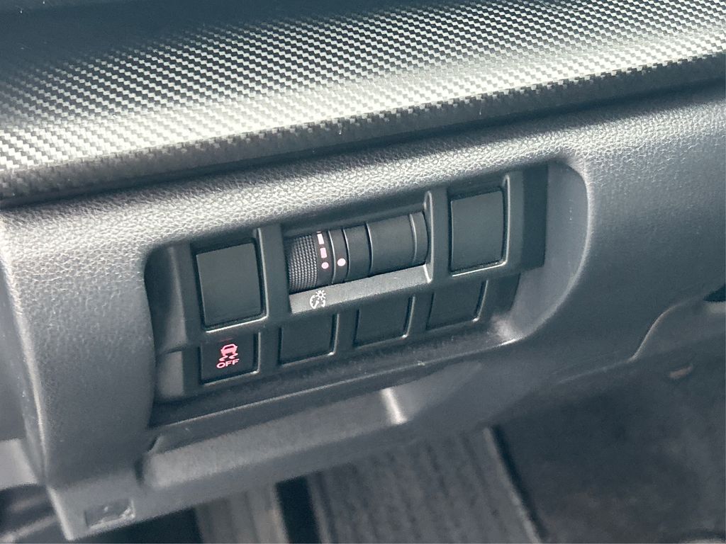 2019 Subaru Crosstrek 2.0i Premium photo 30