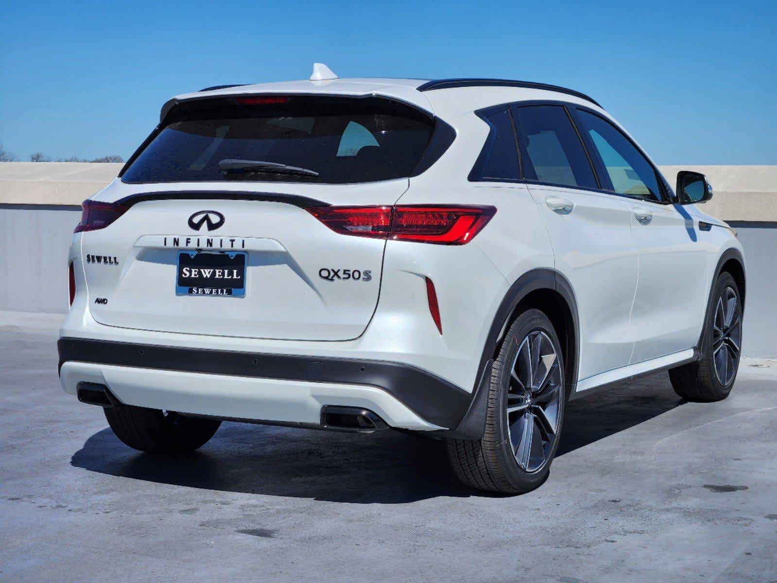 2025 Infiniti QX50 SPORT photo 3