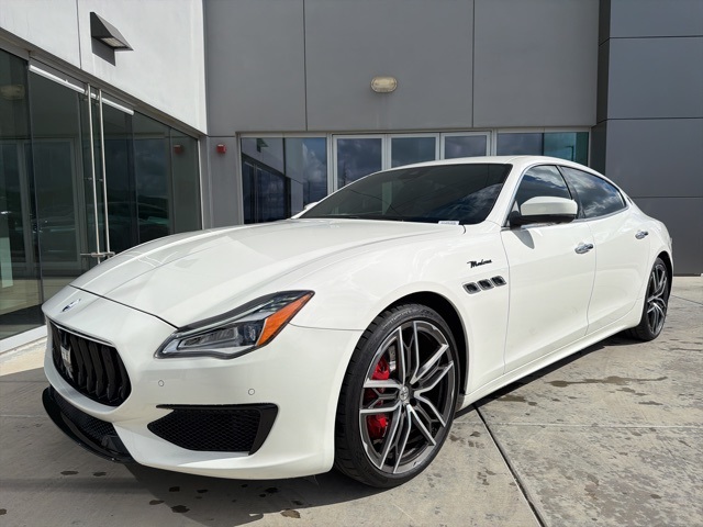 2022 Maserati Quattroporte Modena photo 3