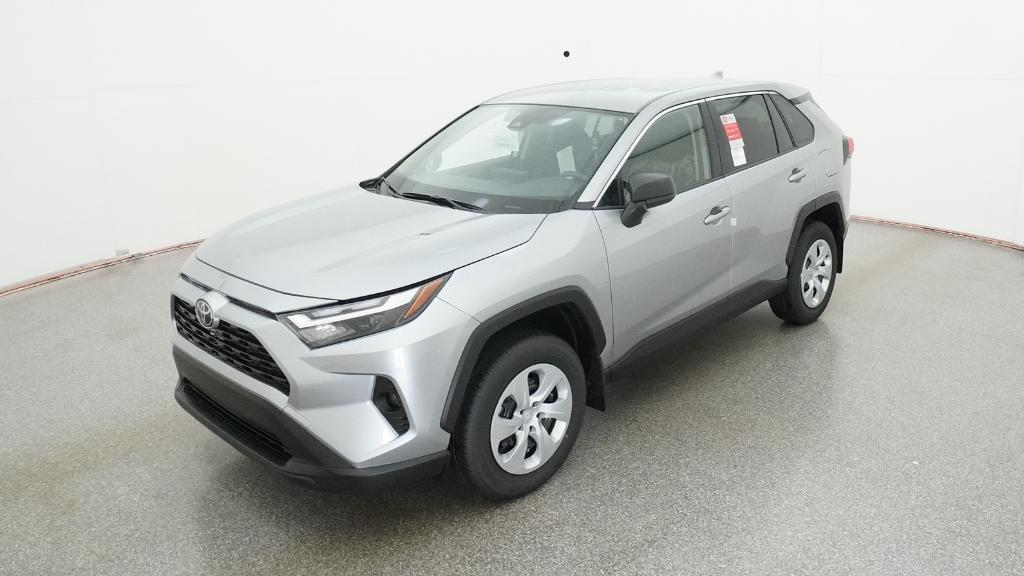 2025 Toyota RAV4 LE's photo