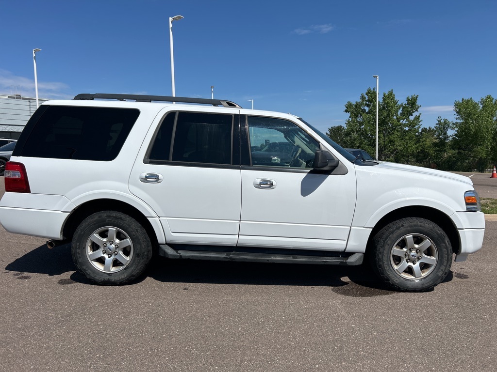 2010 Ford Expedition XLT photo 9