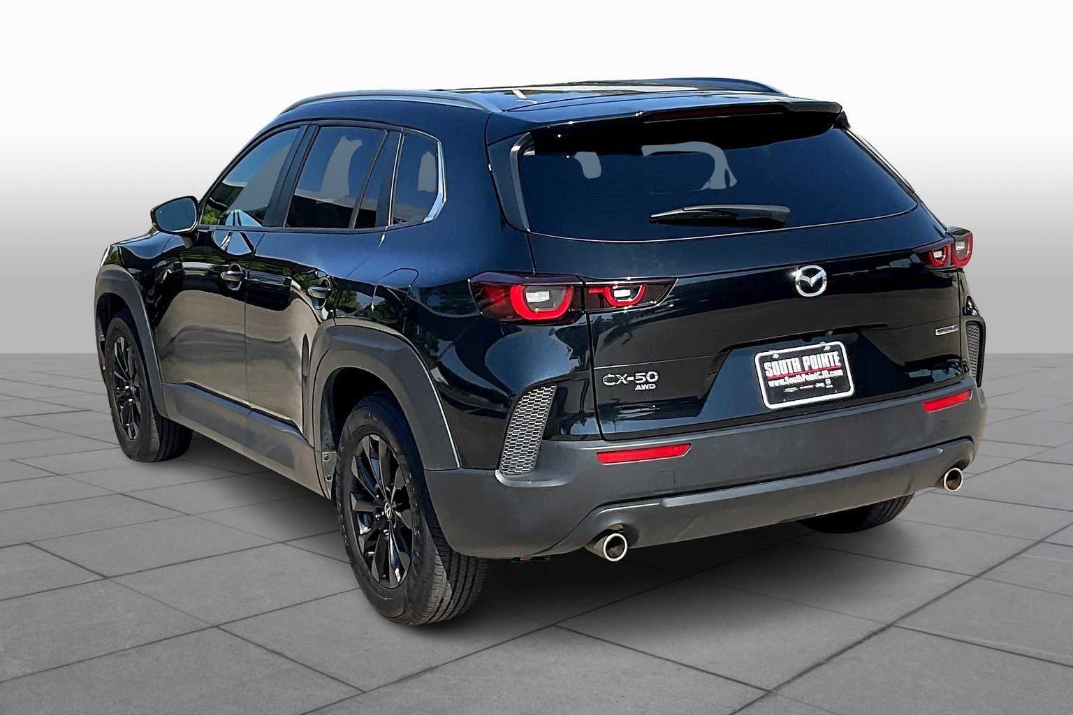 2024 Mazda CX-50 2.5 S Preferred photo 11