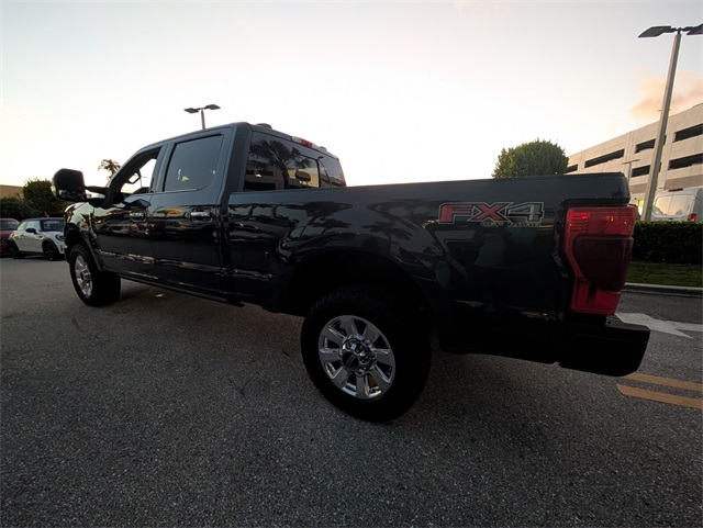2021 Ford F-350 Platinum photo 11