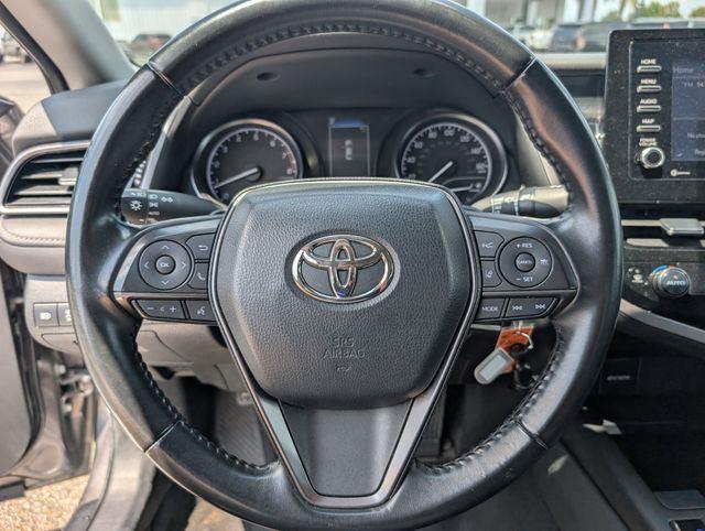 2023 Toyota Camry SE photo 18