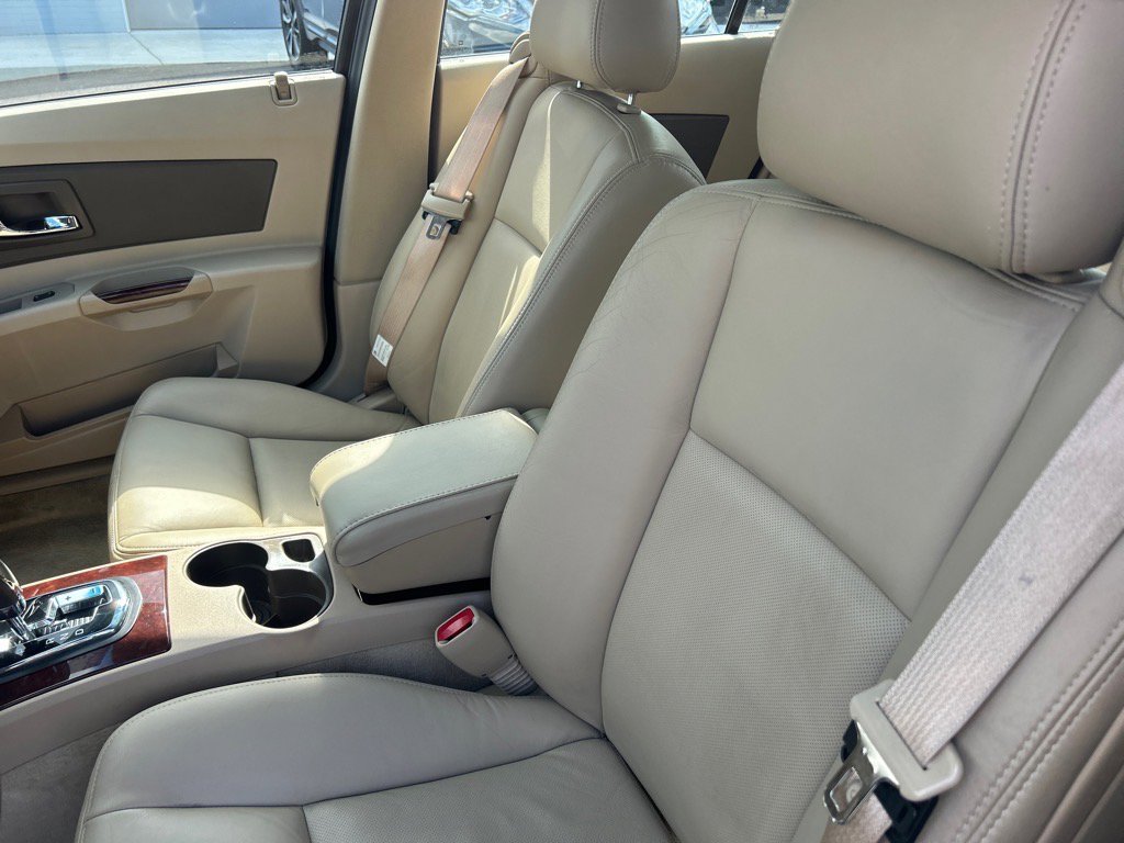 2007 Cadillac CTS Base photo 10