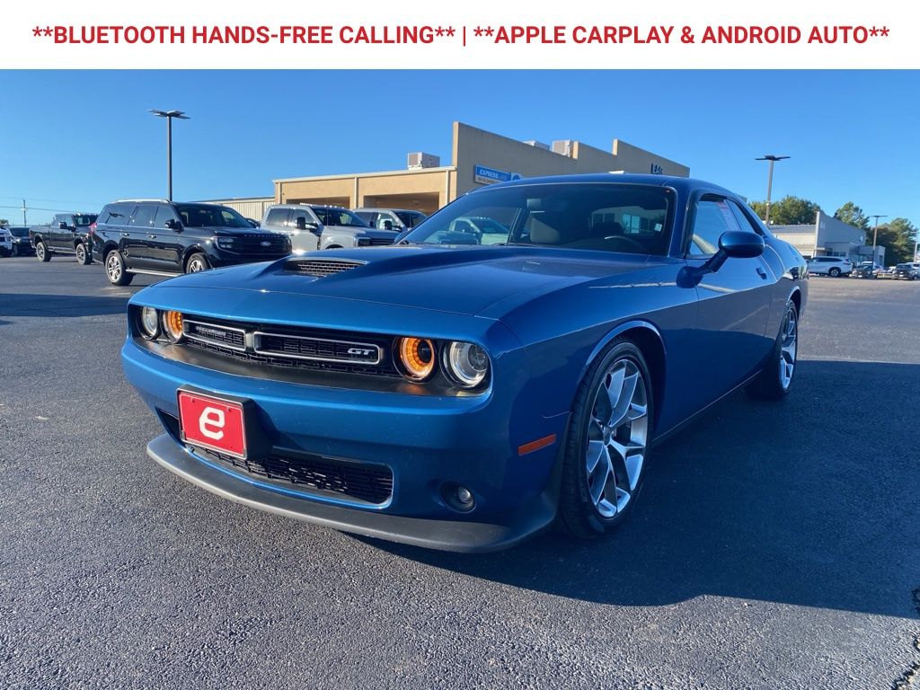2022 Dodge Challenger GT photo 3