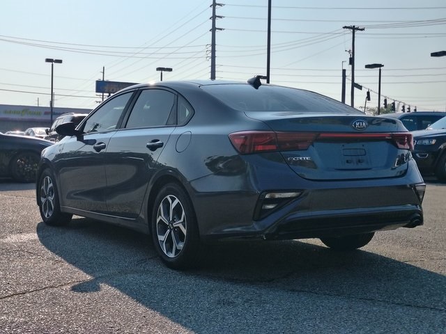 2019 Kia Forte LXS photo 4