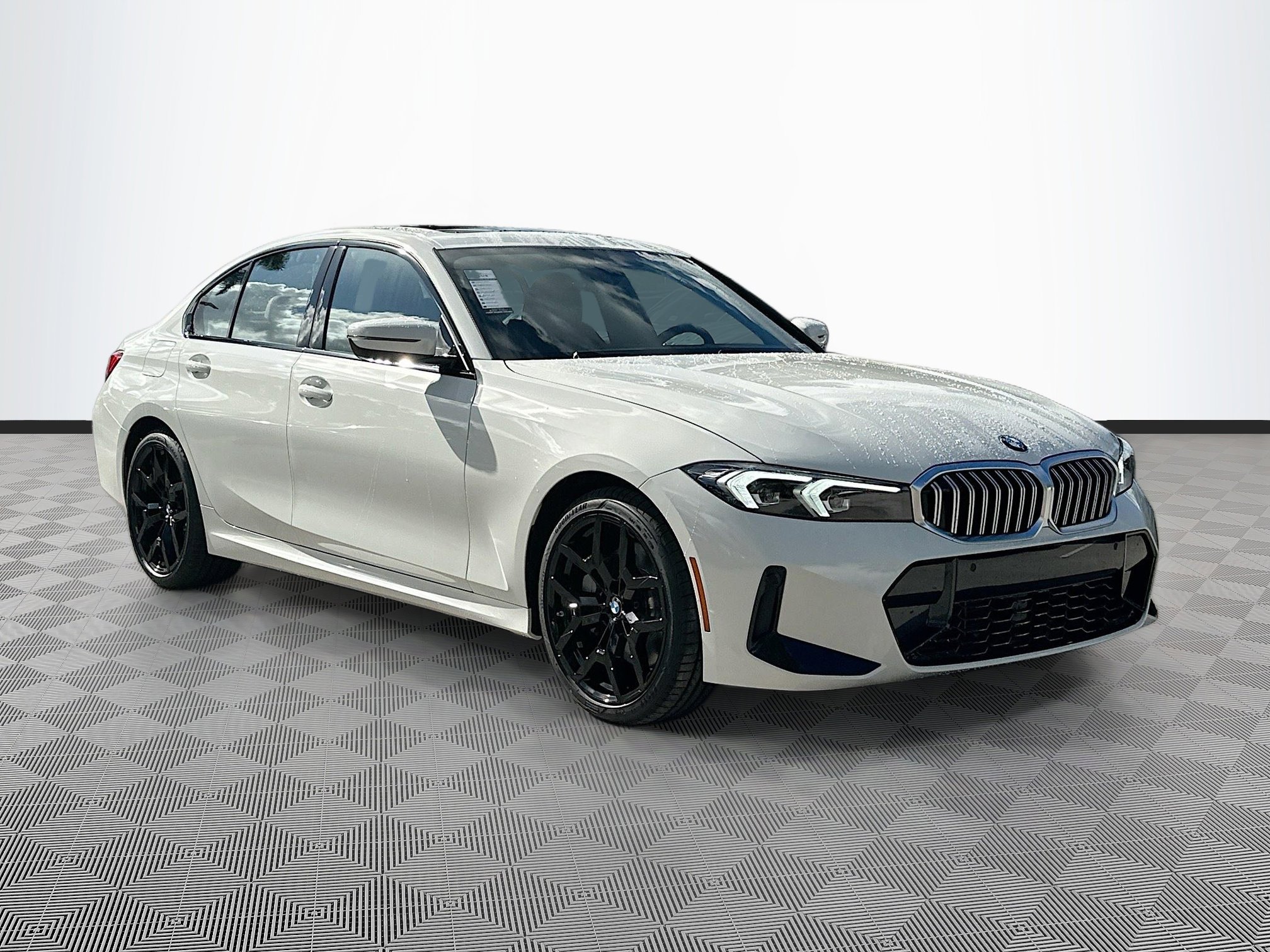 2026 BMW 3 Series 330i's photo