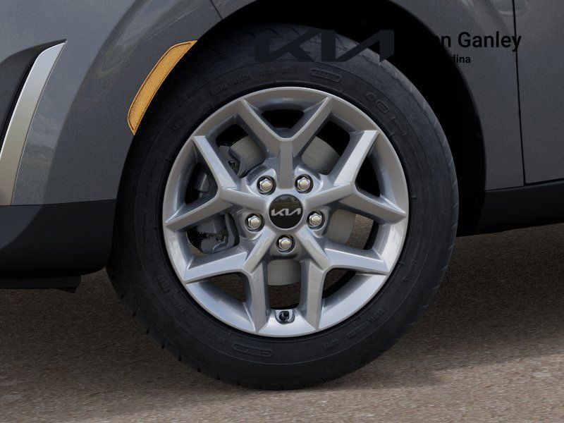 2025 Kia Soul LX S photo 5