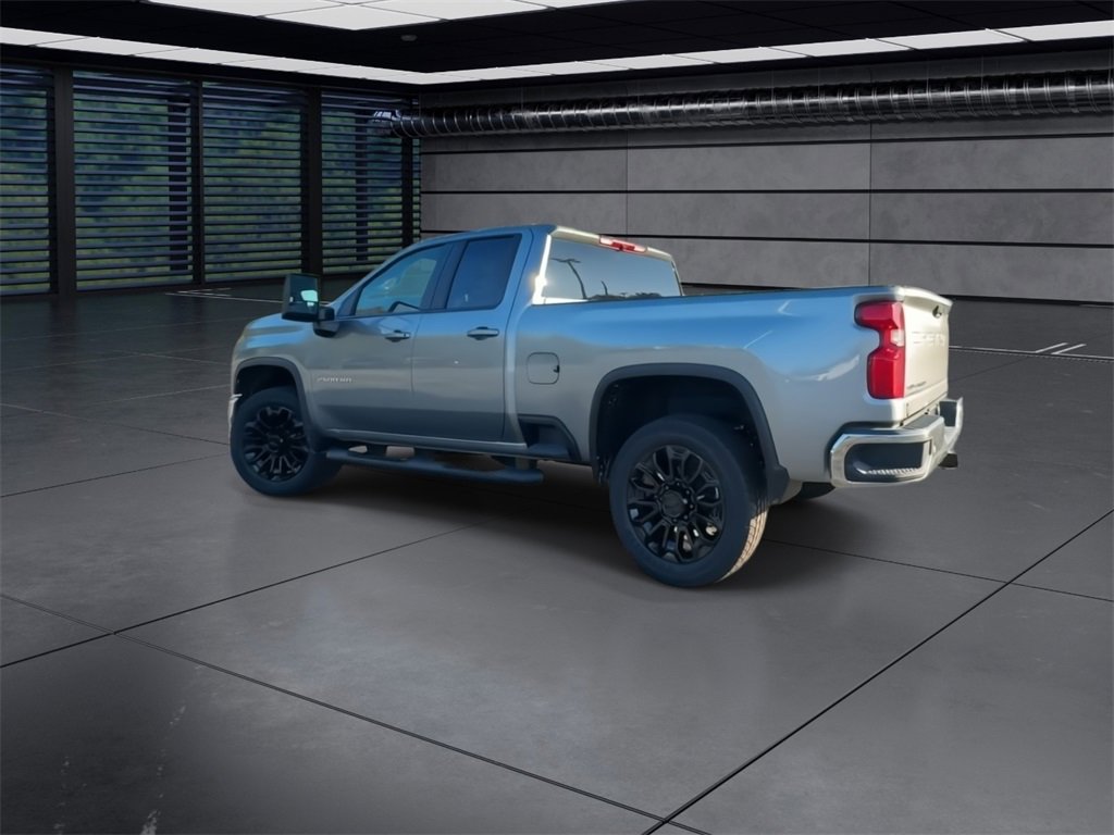 2026 Chevrolet Silverado 2500HD LT photo 5