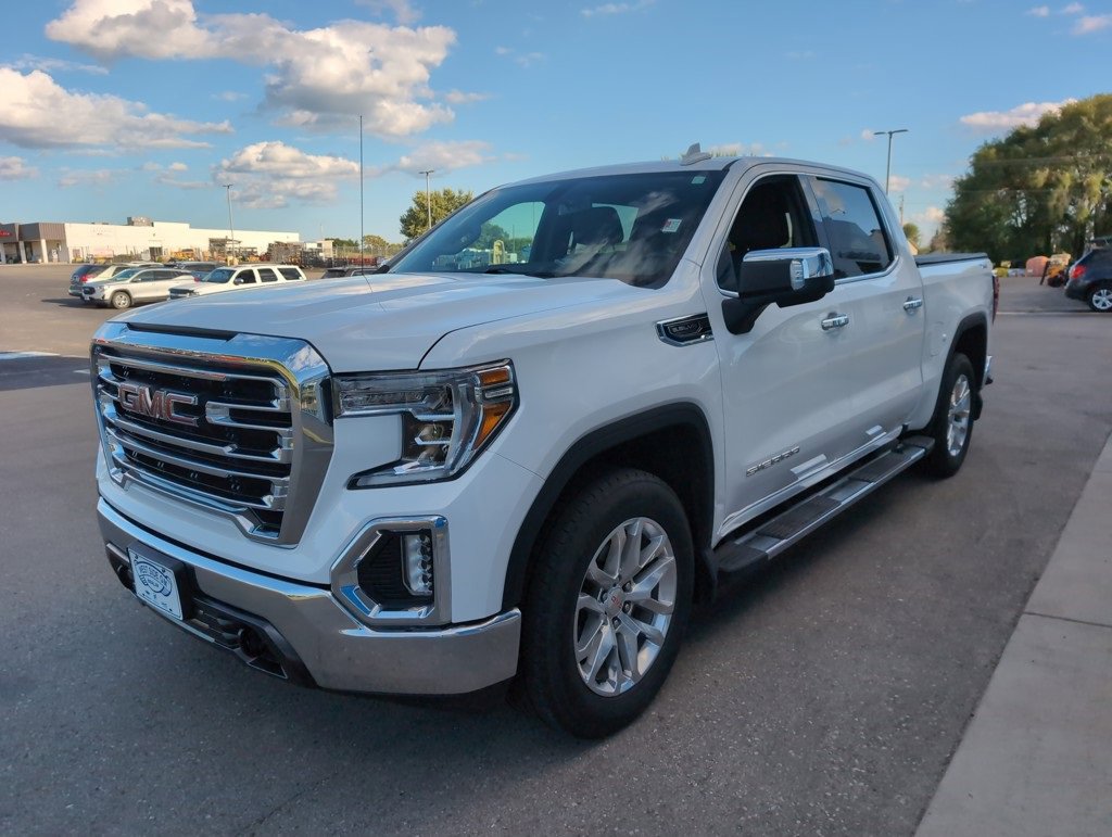 2019 Gmc Sierra SLT photo 3