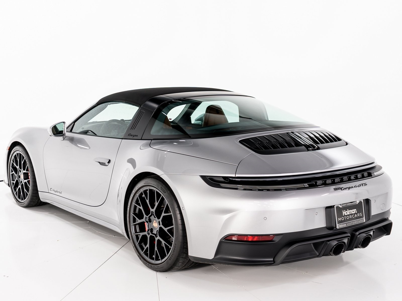 2025 Porsche 911 Targa 4 GTS photo 11
