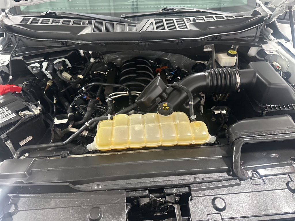 2022 Ford F-150 XL photo 10