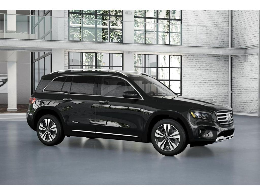 2025 Mercedes Benz GLB 250 4MATIC photo 13