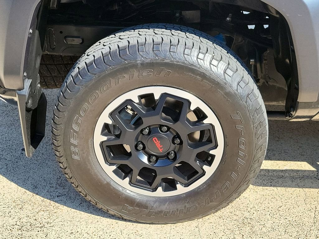 2024 Toyota Tacoma SR5 photo 29
