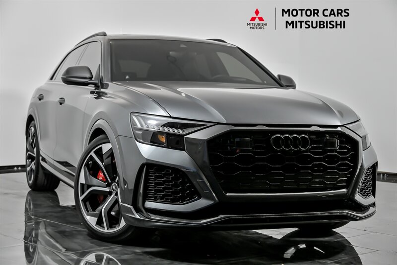 2022 Audi RS Q8 Base's photo