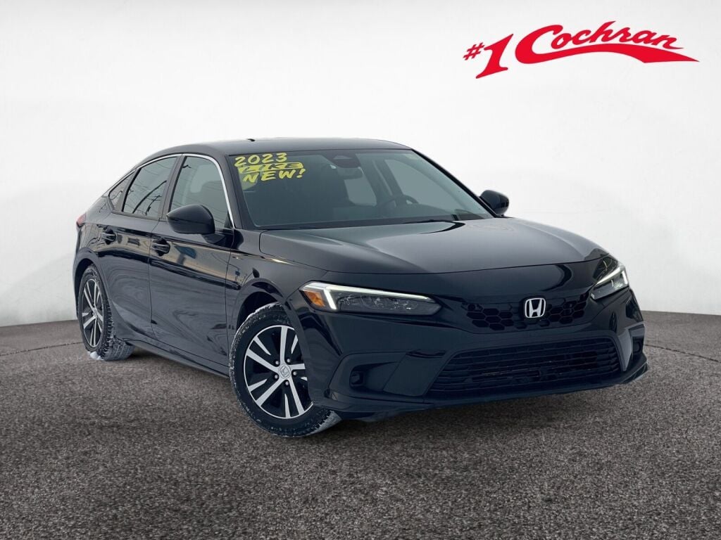 2023 Honda Civic Hatchback LX's photo