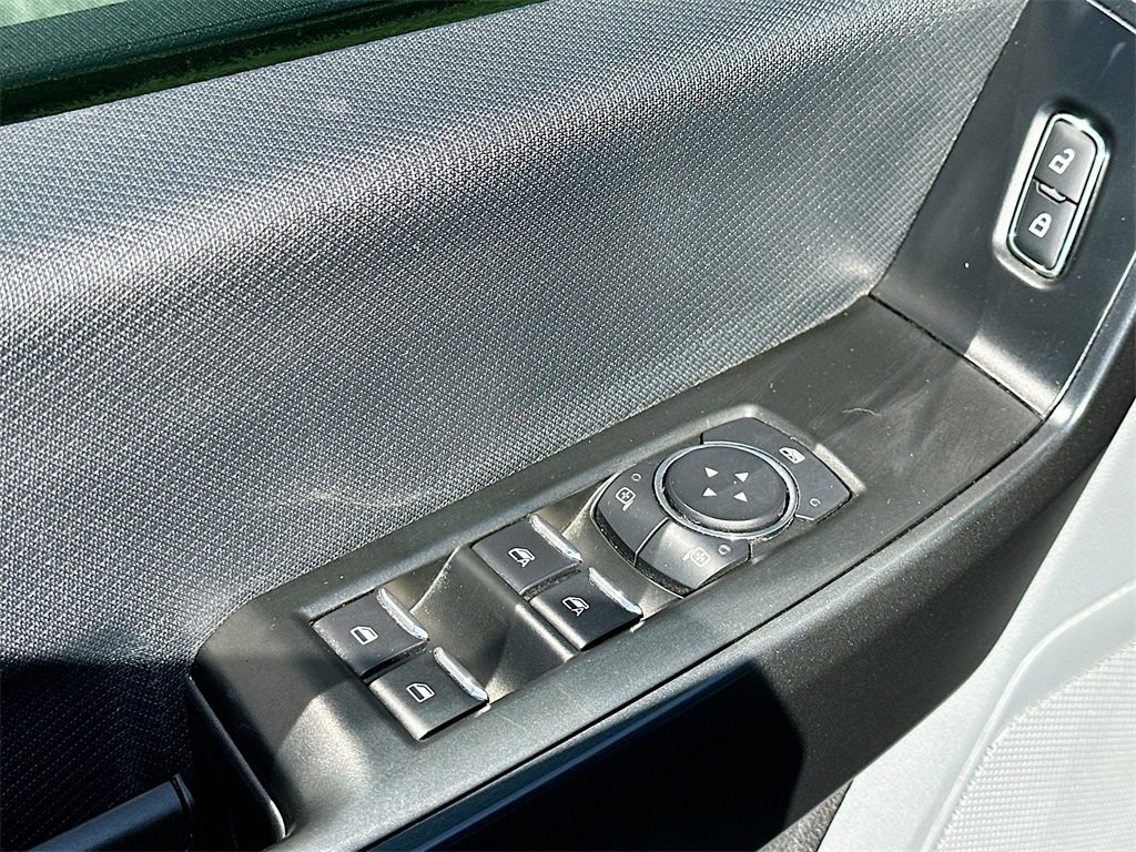 2022 Ford F-150 XL photo 13