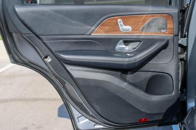 Used 2021 Gray Mercedes-Benz GLE 350 image 14