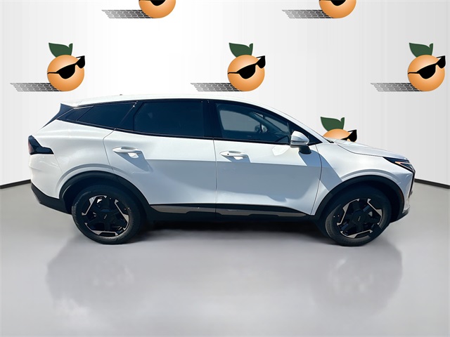 2026 Kia Sportage Hybrid S photo 8
