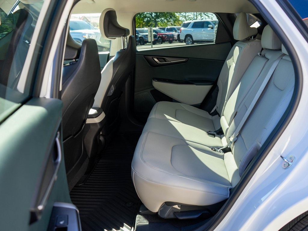 2025 Kia EV6 Wind photo 12