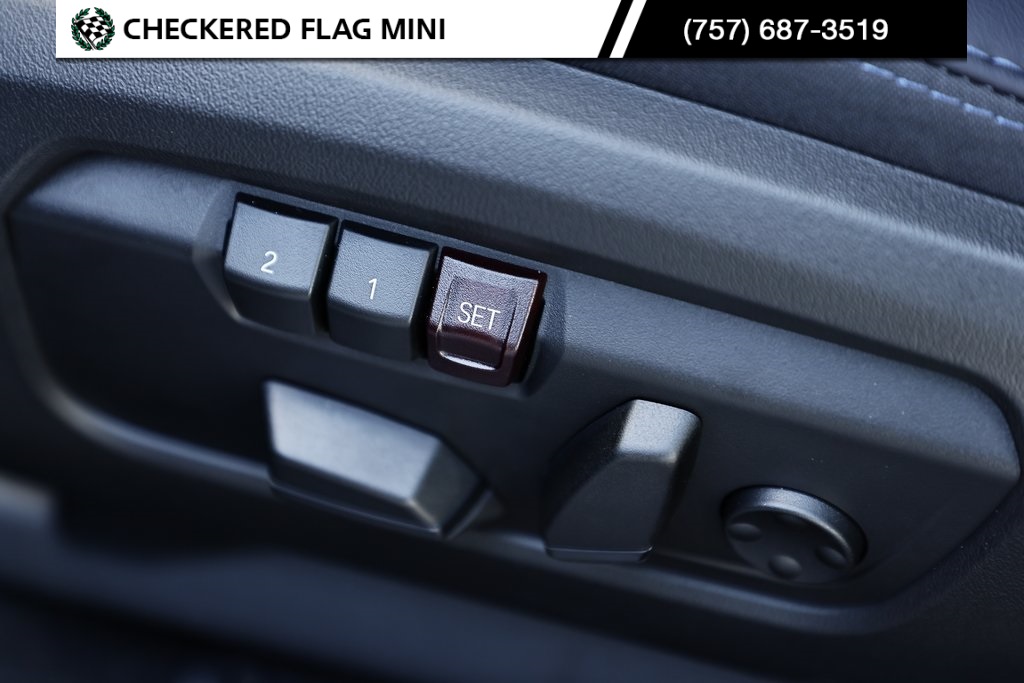 2025 Mini Cooper S Iconic photo 24