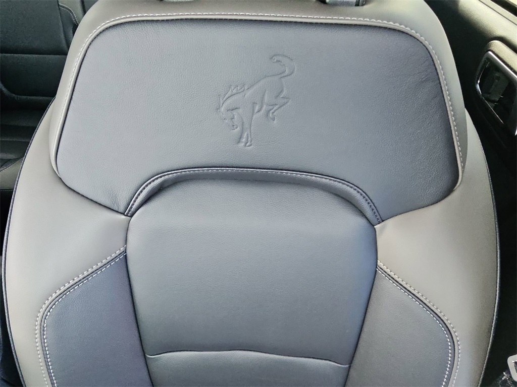 2025 Ford Bronco Outer Banks photo 29